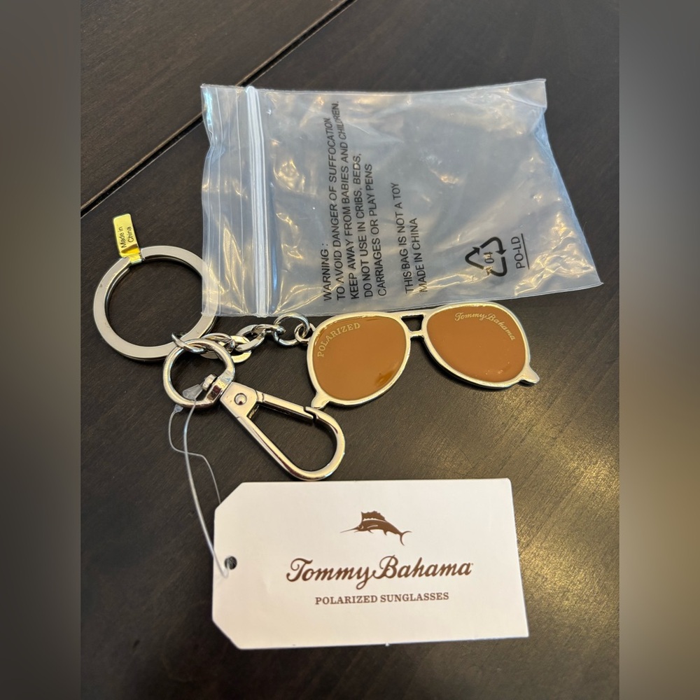 Tommy Bahama Brown Sunglasses Keychain NWT